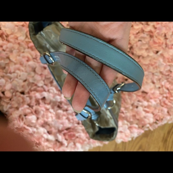 Large Coach Handbag - Picture 5 of 7